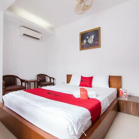 Reddoorz Plus Near Thao Dien